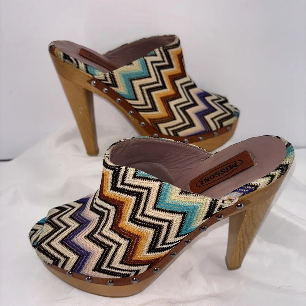 Missoni Multicolor Chevron Knit Fabric Wood Platform PEEP TOE Clogs Size 38 Rare